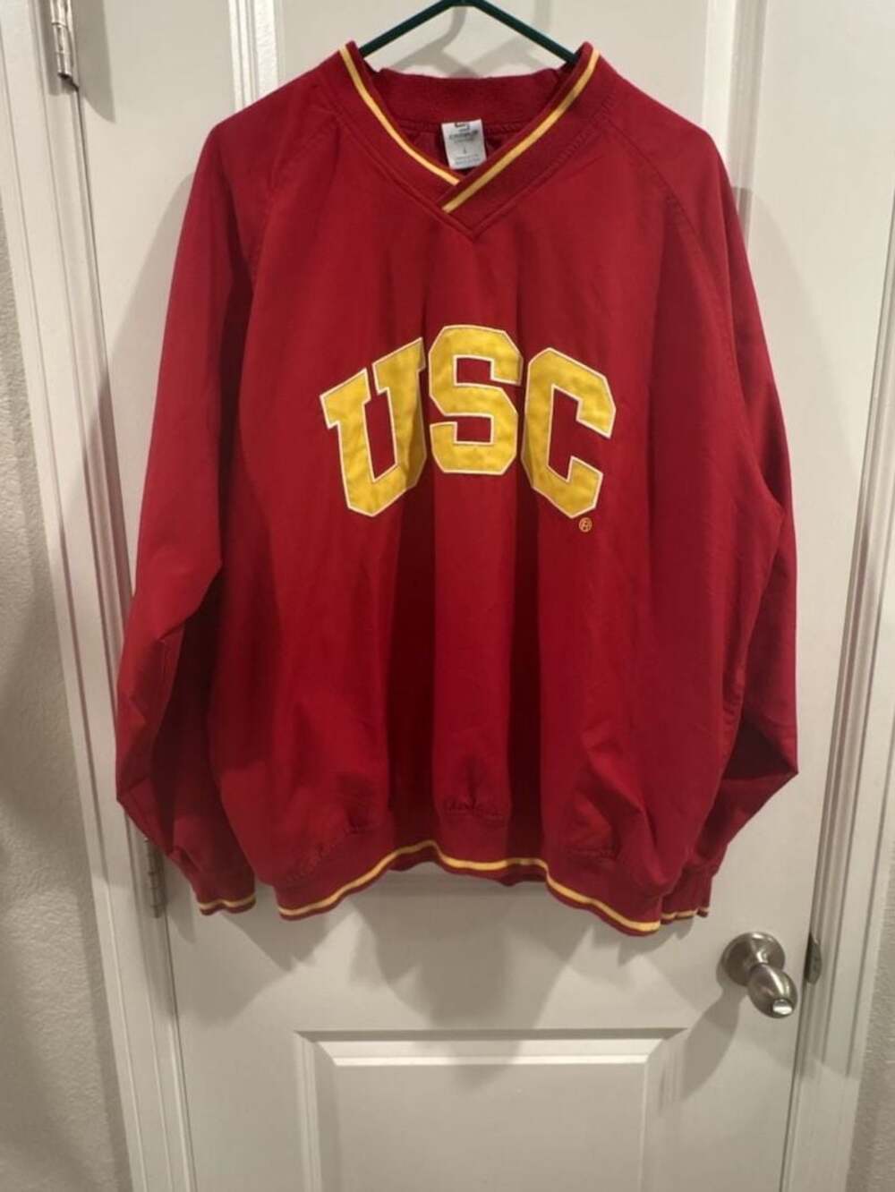 Campus Drive USC Trojans V-Neck Windbreaker Pullover Jacket Size L